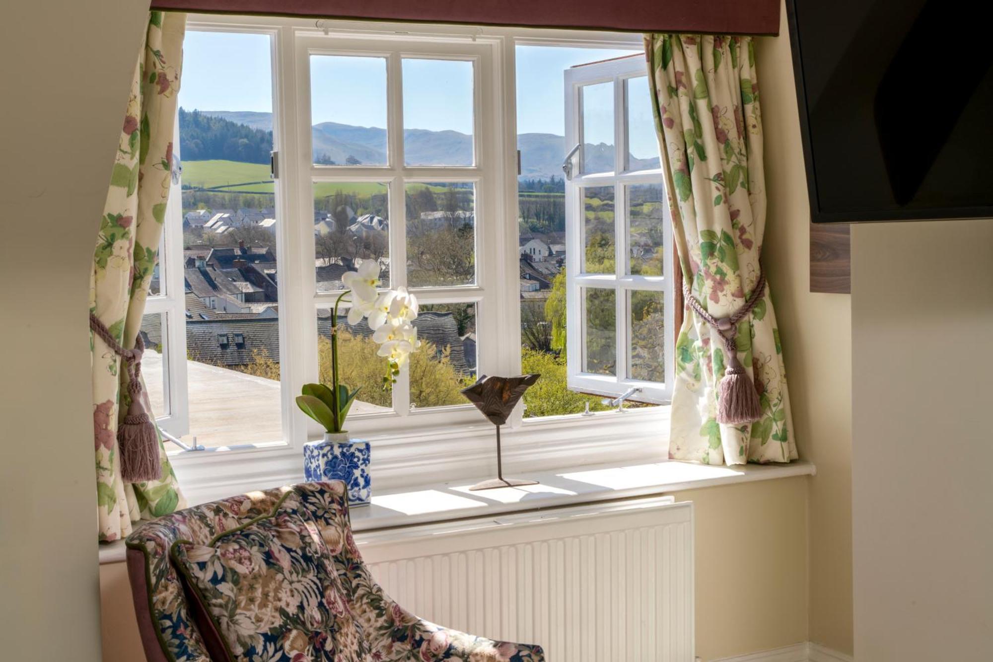 The Castle Of Brecon Hotel, Brecon, Powys Exterior foto